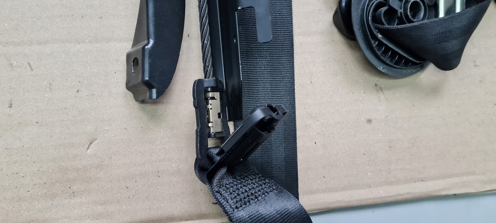 фото №6, S3 8v sedan a3 pas безпеки лівий перед натягувач 8v5857705h