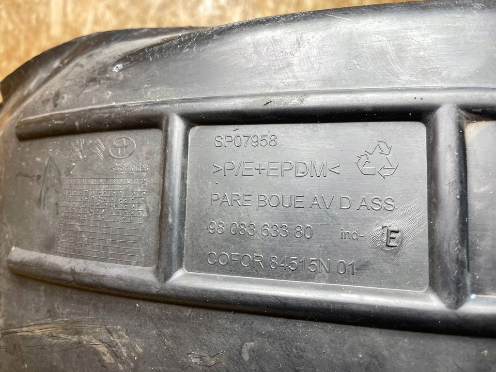 фото №13, Подкрылок перед передние правое expert jumpy iii proace 9808363380 2016-