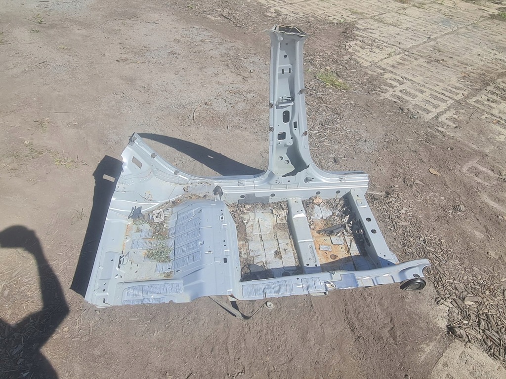 фото №5, Порог блок двигателя средний левый mercedes e klasa w213 kombi