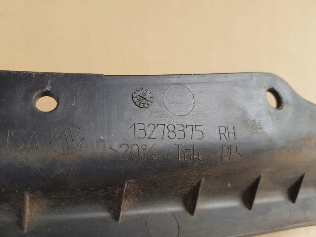 Датчик замыкание крышки задний  правый opel insignia a универсал / исправный 13278375 Оригинал