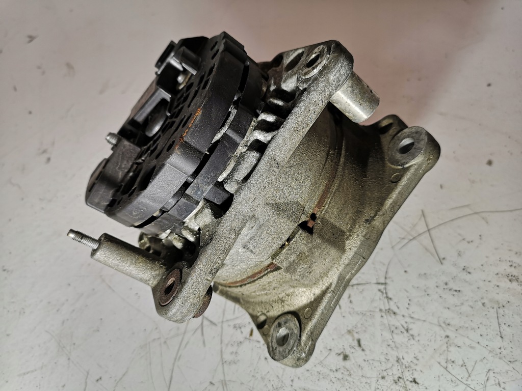 фото №7, Генератор vw jetta 1.6 fsi 03c903023d