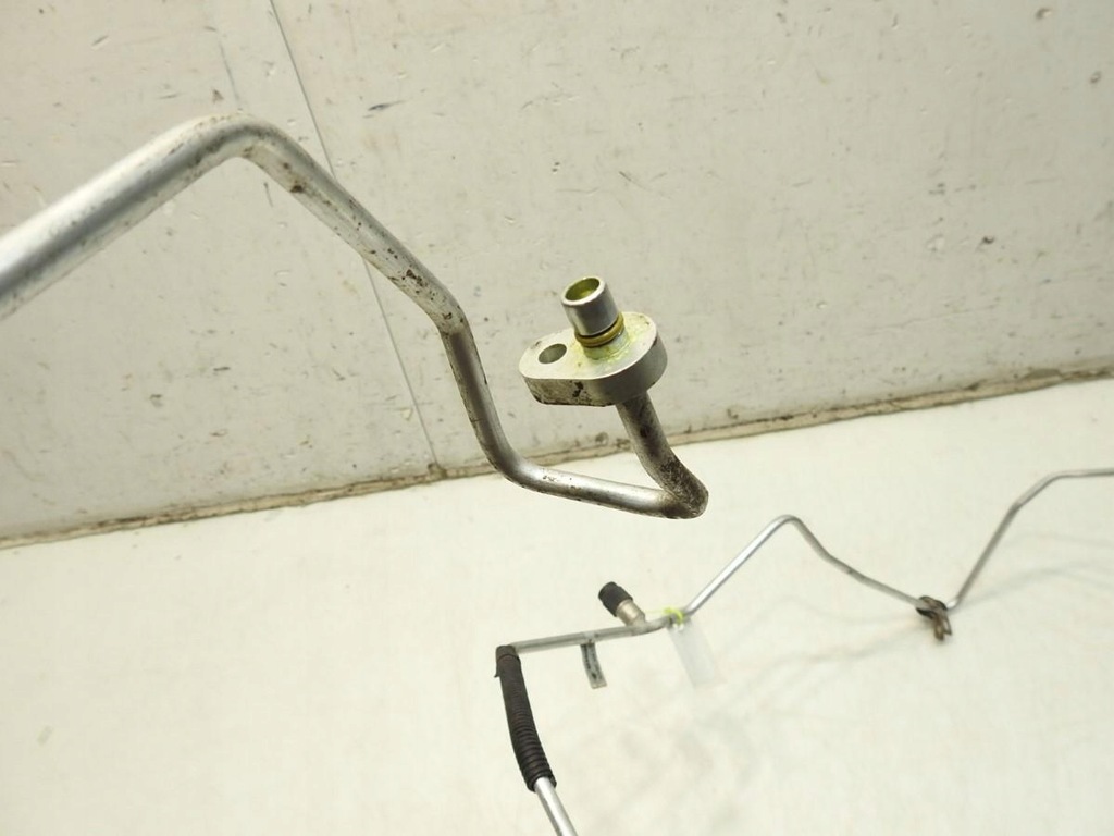фото №3, Шланг кондиционера renault clio iv 0.9 tce 924406095r