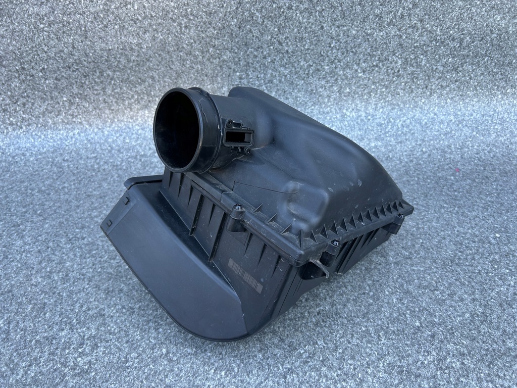 фото №5, Корпус фильтра воздуха bmw 8620945