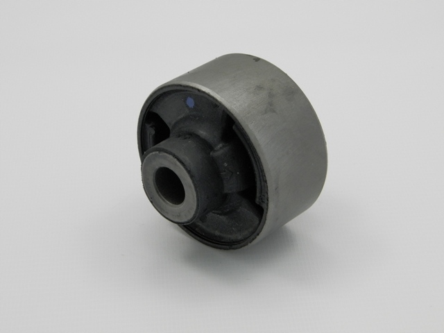 фото №12, Втулка важіль перед нижній honda stream 00-06