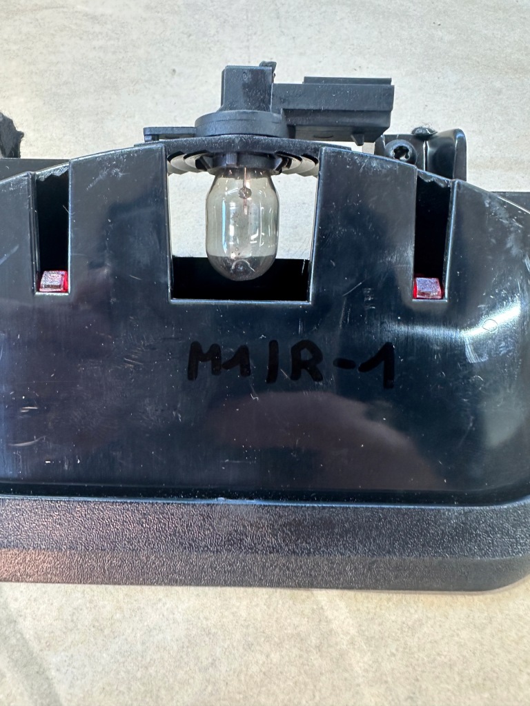 фото №4, Dacia sandero i свет стоп 8200734823b