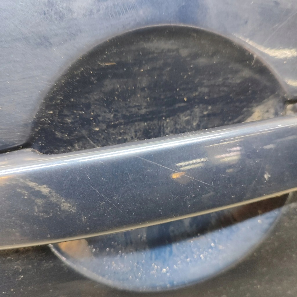 фото №8, Nissan np300 2007 левая сторона дверь передние