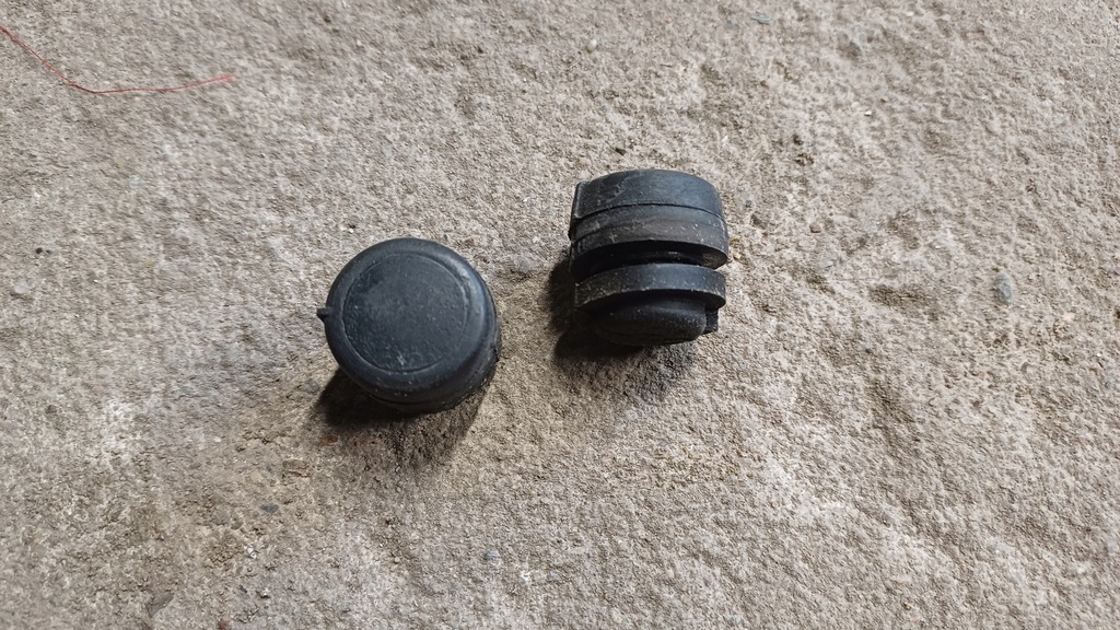 фото №1, Nissan pulsar отбойник