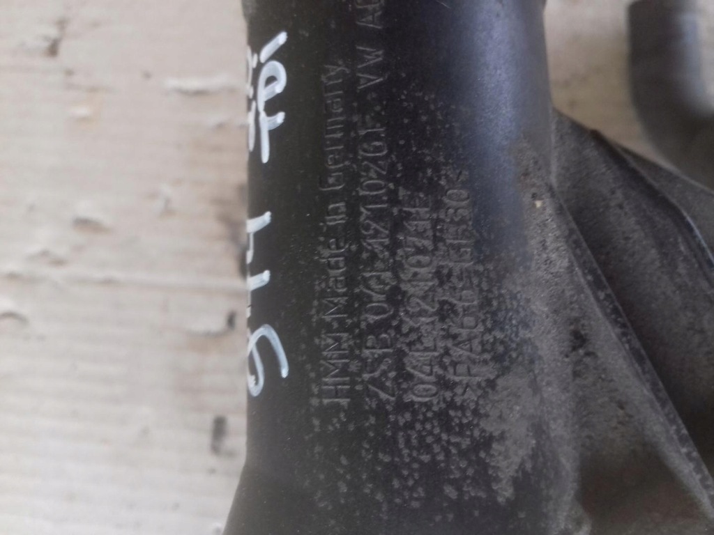 фото №3, Wąż труба корпус термостата volkswagen 04l121071l