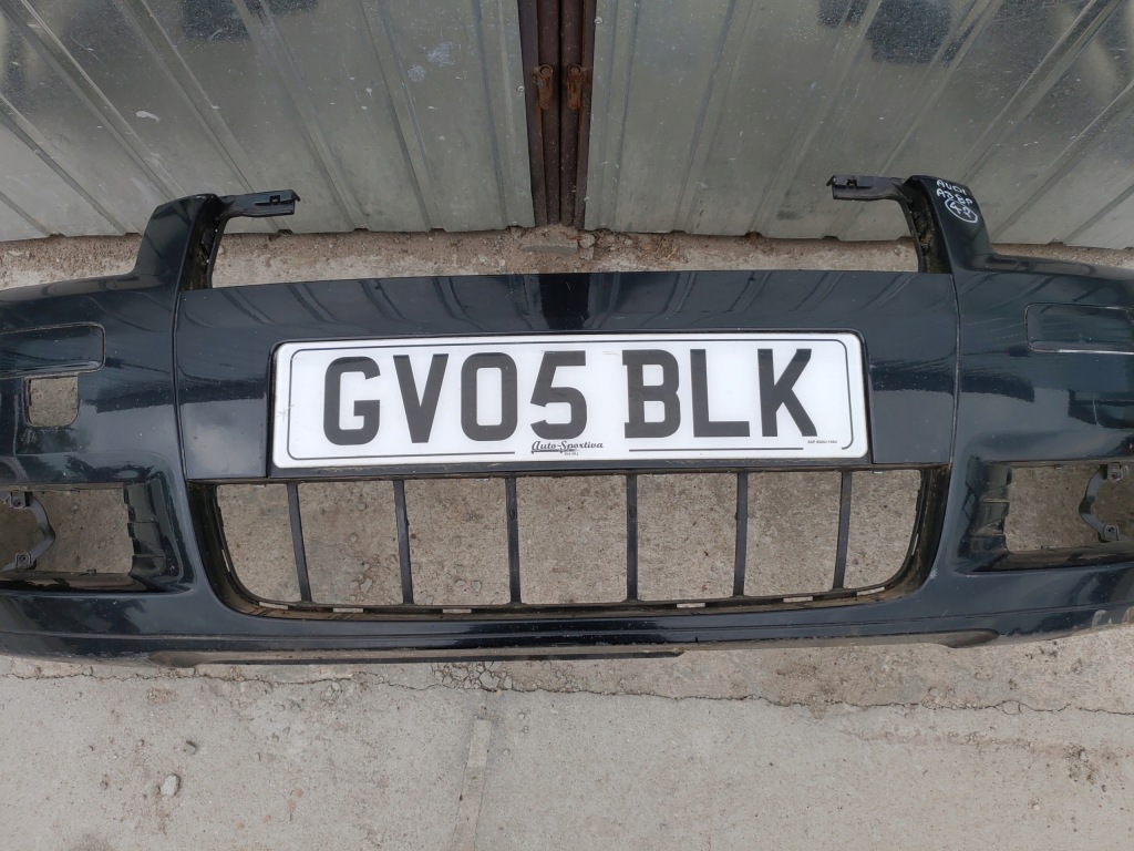 Бампер перед audi a3 8p 03-05 малый решётка радиатора Киев