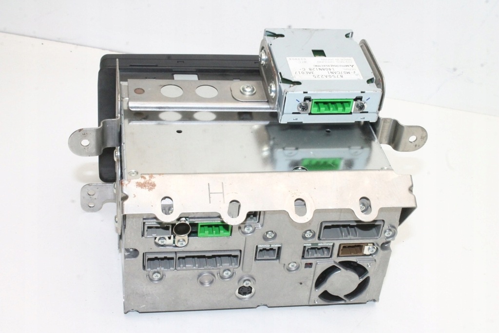 фото №8, Радіо з навігація mitsubishi outlander ii cw_w 8750a239 2010