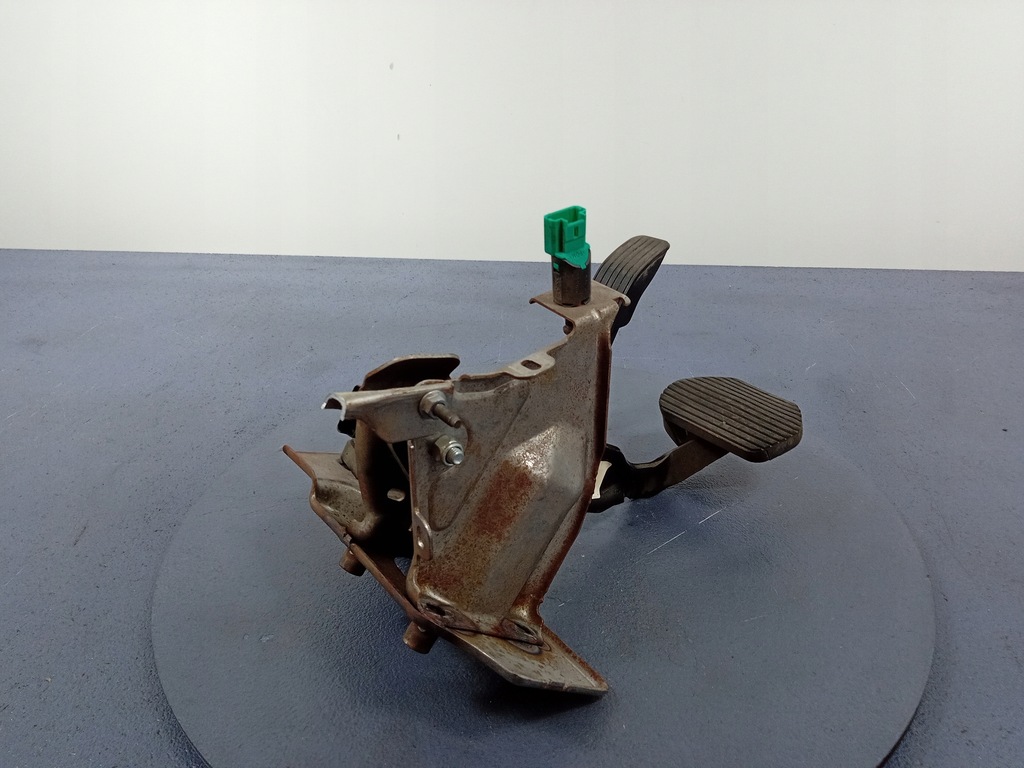 фото №5, Citroen c4 i педали газа тормоза автоматическая коробка передач