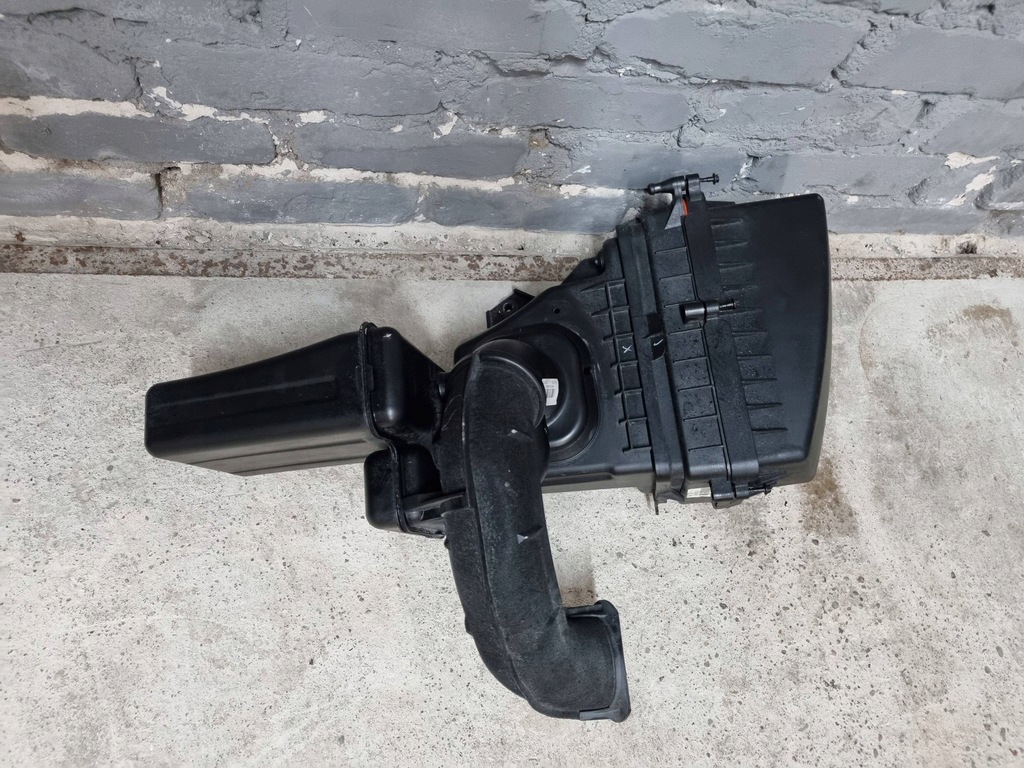 фото №7, Chrysler 200 2016 корпус фильтра воздуха