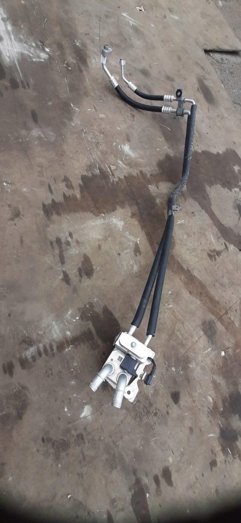 Радиатор масла кондиционер mg hs egh10m047 Киев