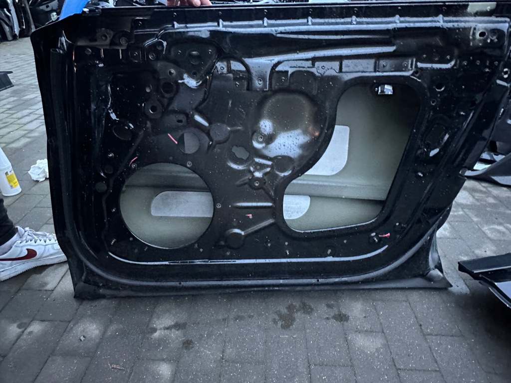 фото №5, Audi e tron gt - двері праве задні