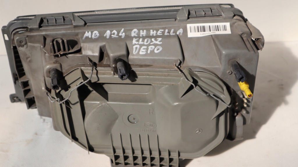 Mercedes w124 84-92 лампа правая перед 129852-00 Оригинал