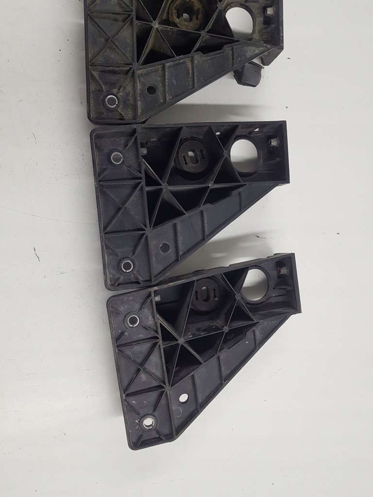 фото №7, Chrysler 200 2015- element кріпильний правий