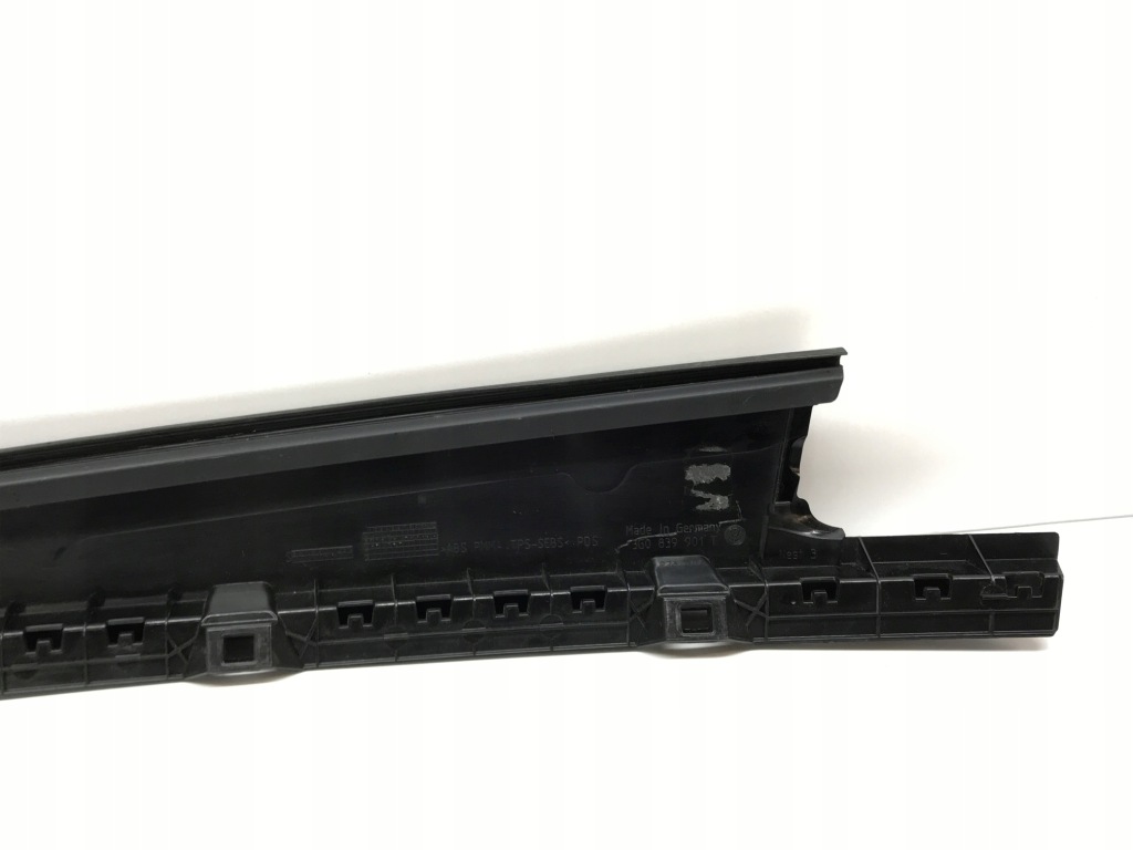 Купити Vw passat b8 молдинг стійка дверей ліве задні 3g0839901t