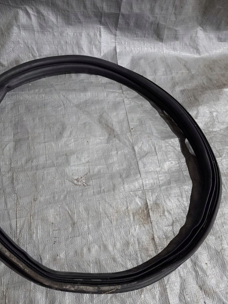 фото №4, Ford ka plus прокладка багажника