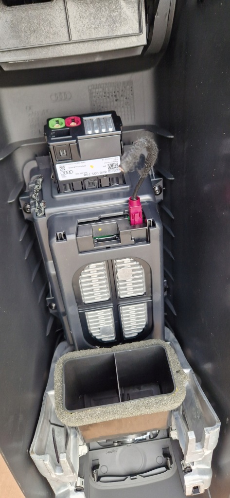 фото №11, Сидіння заднє сидіння обшивки audi a3 sedan 16-19 r електрика ideał jak nowe oryg