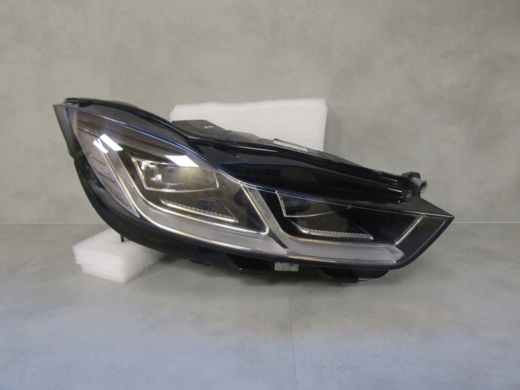 фото №1, Лампа перед jaguar ipace i-pace full led high 18- rh j9d3-13w029hc