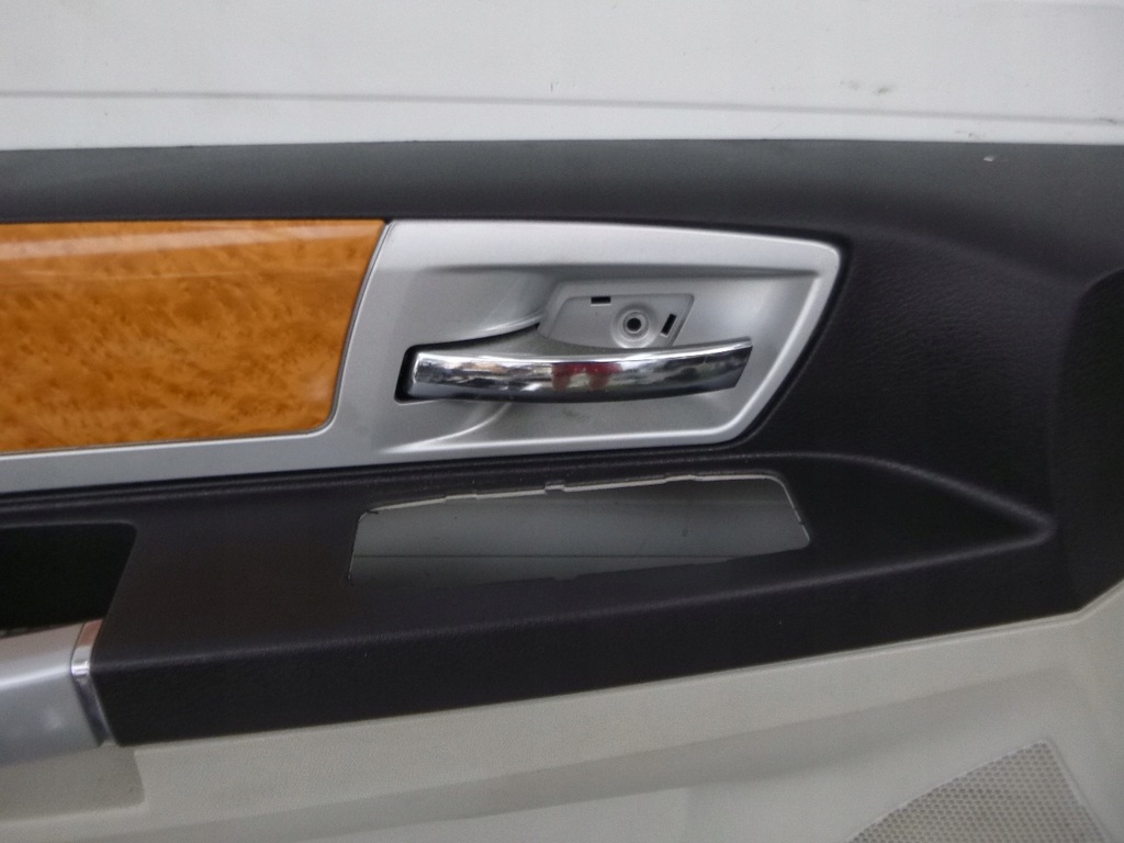 фото №8, Grand voyager v 08- обшивки дверь перед задняя комплект