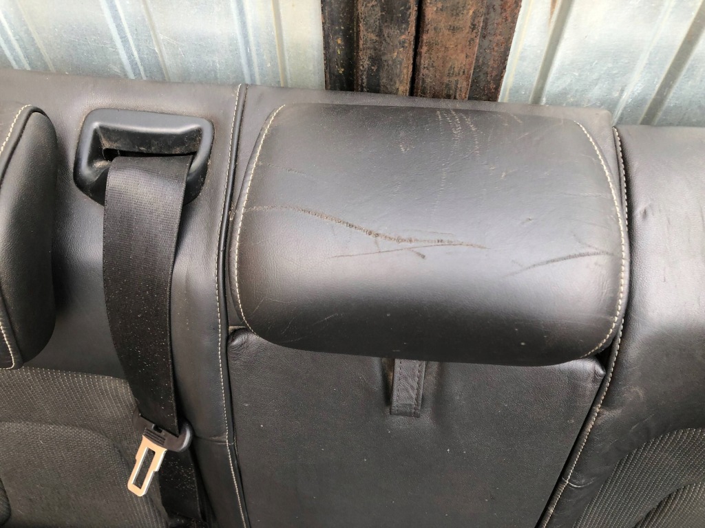 Сидіння ковші напівшкіра+ матеріал speed audi a4 b8 kombi/sedan s line 08-15 Недорого