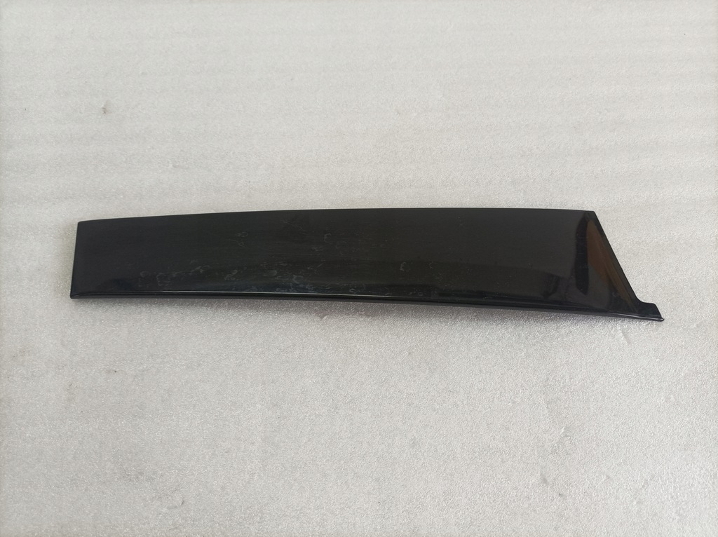 фото №1, Kia sportage 5 v молдинг дверь левый задняя 83251-r2010