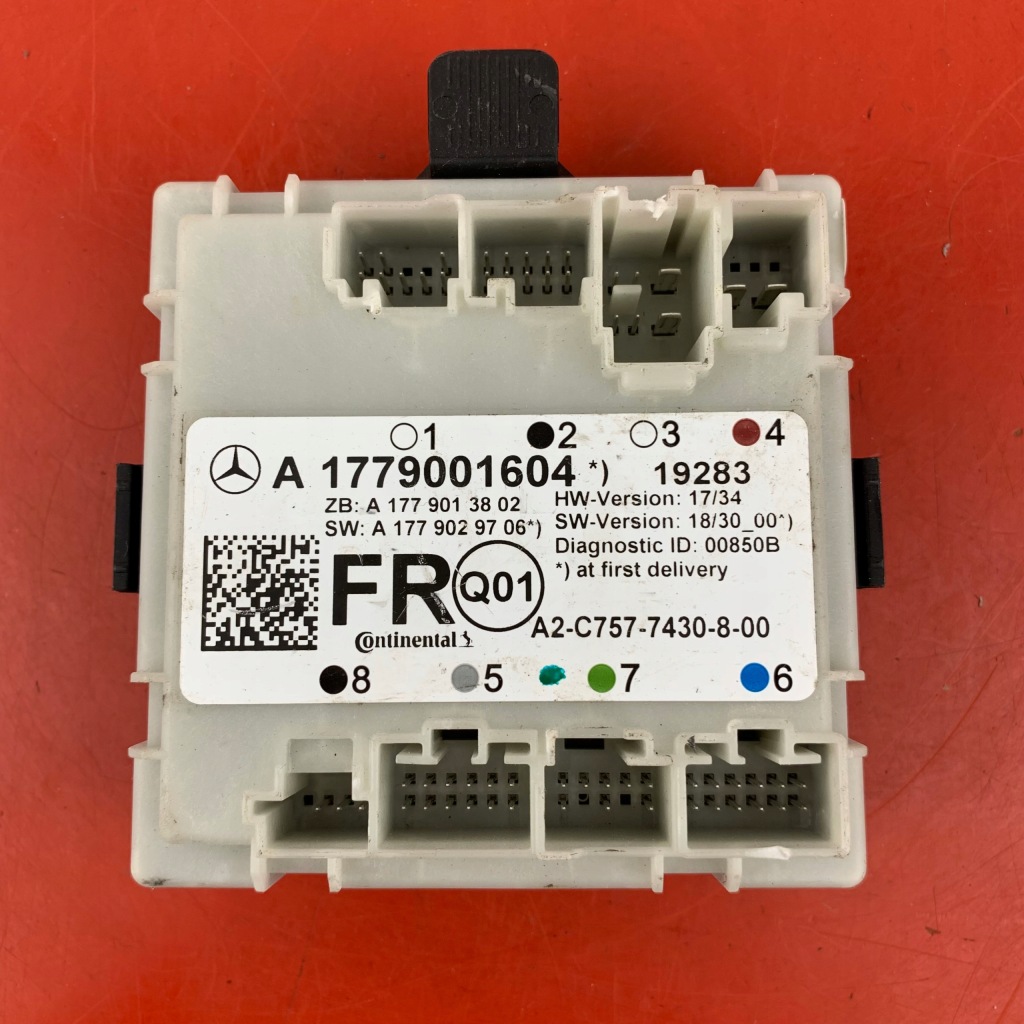 Купить Mercedes a w177 b w247 cls 118 модуль дверь правый  перед a1779001604