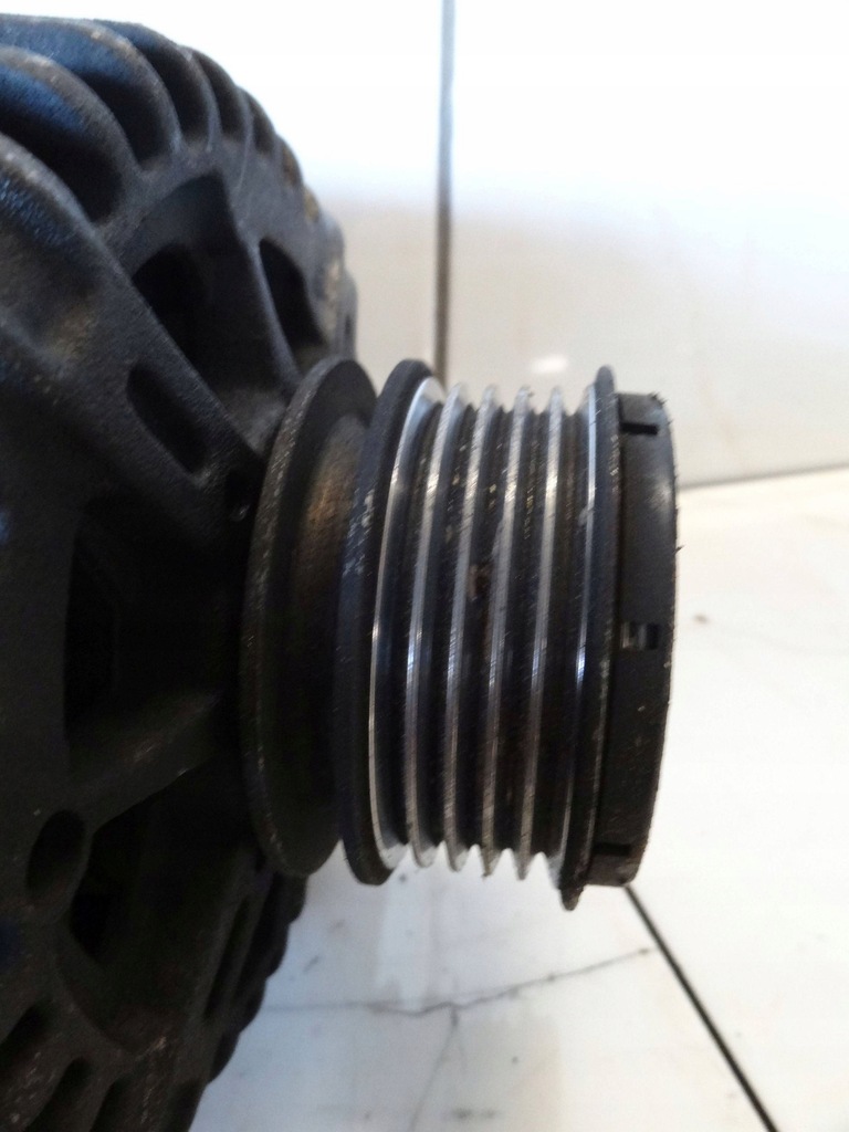 фото №5, Hyundai getz 2006 1.5 crdi генератор kompletny 37300-2a010