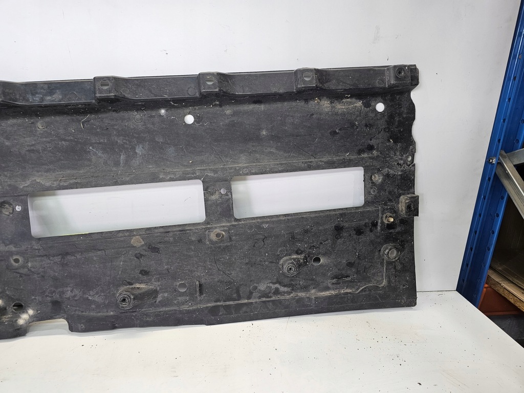 фото №10, Защита подвеска правая audi a4 b7 8e0825208k