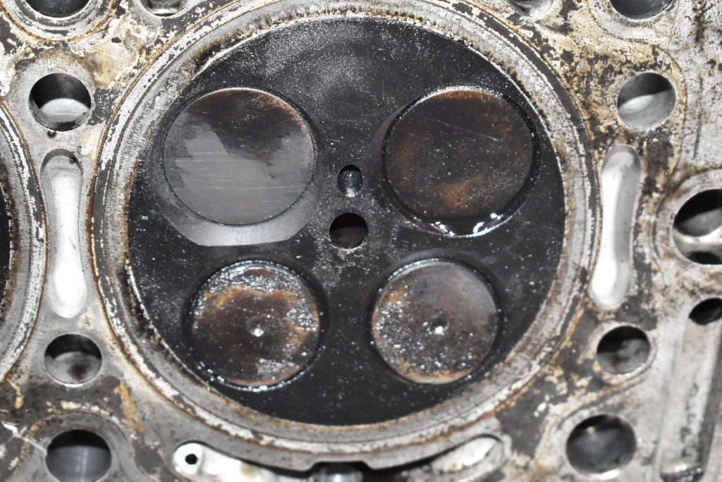 фото №9, Головка двигуна права r6420163601 mercedes gl x164 3.0 cdi 224 km 4wd 06-09