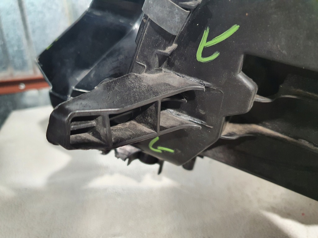 фото №10, Лампа правая передняя skoda fabia iii lift 6v1941016f