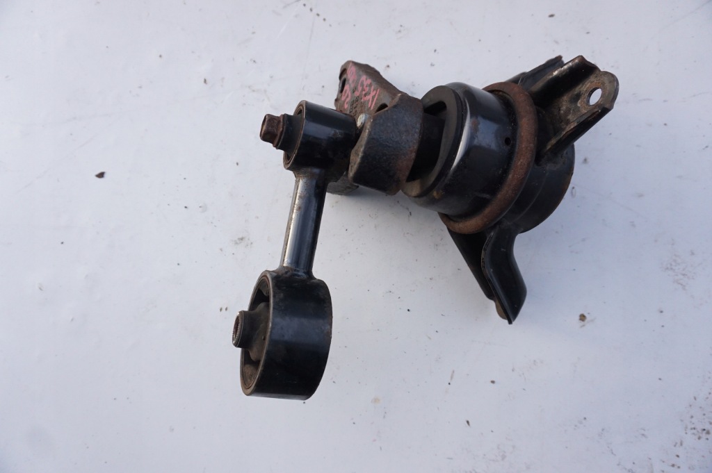 фото №1, Кронштейн подушка двигуна hyundai ix35 i 2.0 crdi