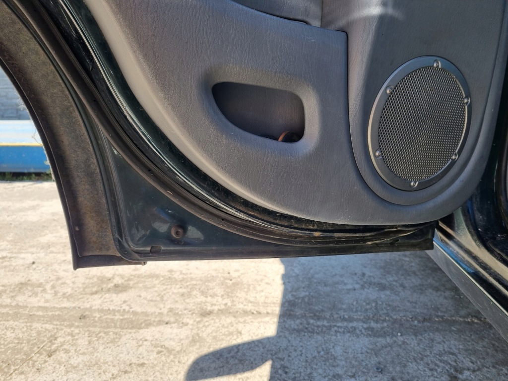 Toyota rav4 ii 00-05 2002 r. 6s3 дверь левый задний  левая задние lt eu с Разборки