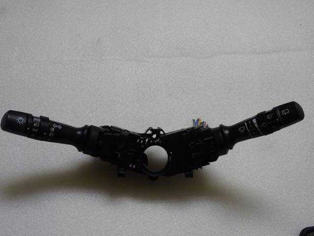 фото №1, Kia sportage iii перемикач комбінований стрічка 3753ma-2210