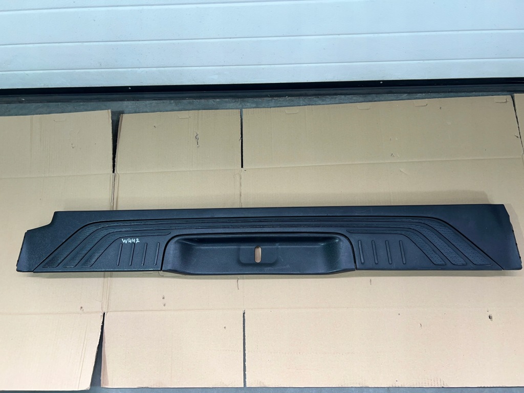 фото №1, Подножка крышки багажника mercedes vito w447