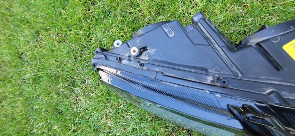 фото №6, Лампа правая передняя skoda octavia iii lift eu