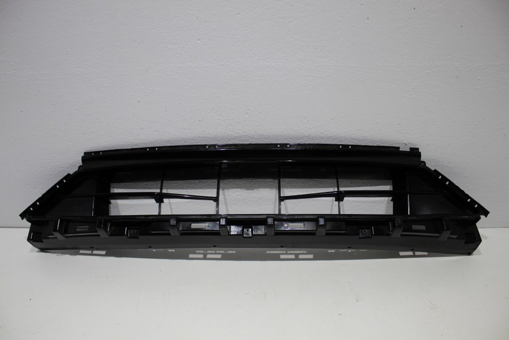 фото №1, Ford kuga mk3 st решітка бампер перед