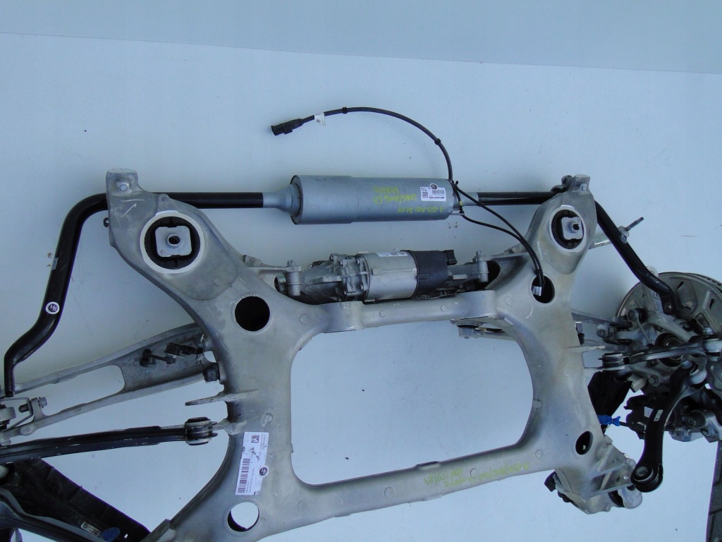 фото №8, Mercedes s klasa 223 w223 підрамник задній підрамник підрамник 4matic гібрид 63 amg