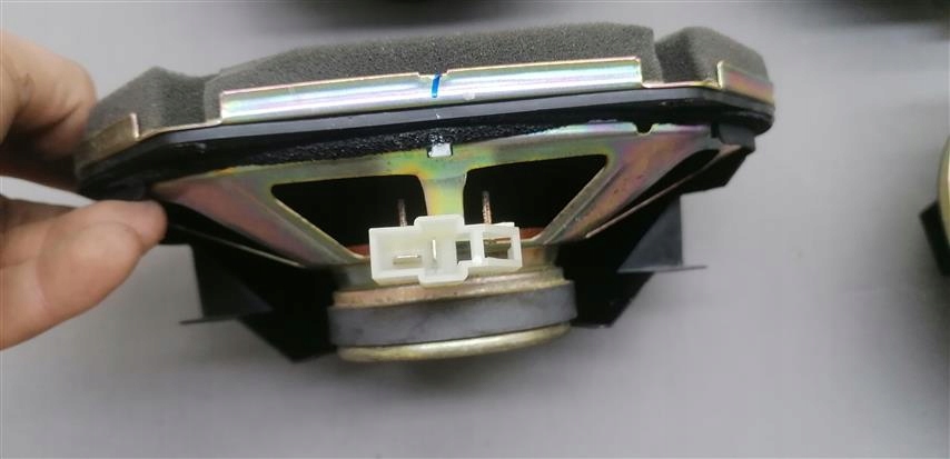 фото №3, Mazda tribute maverick динамик дверь