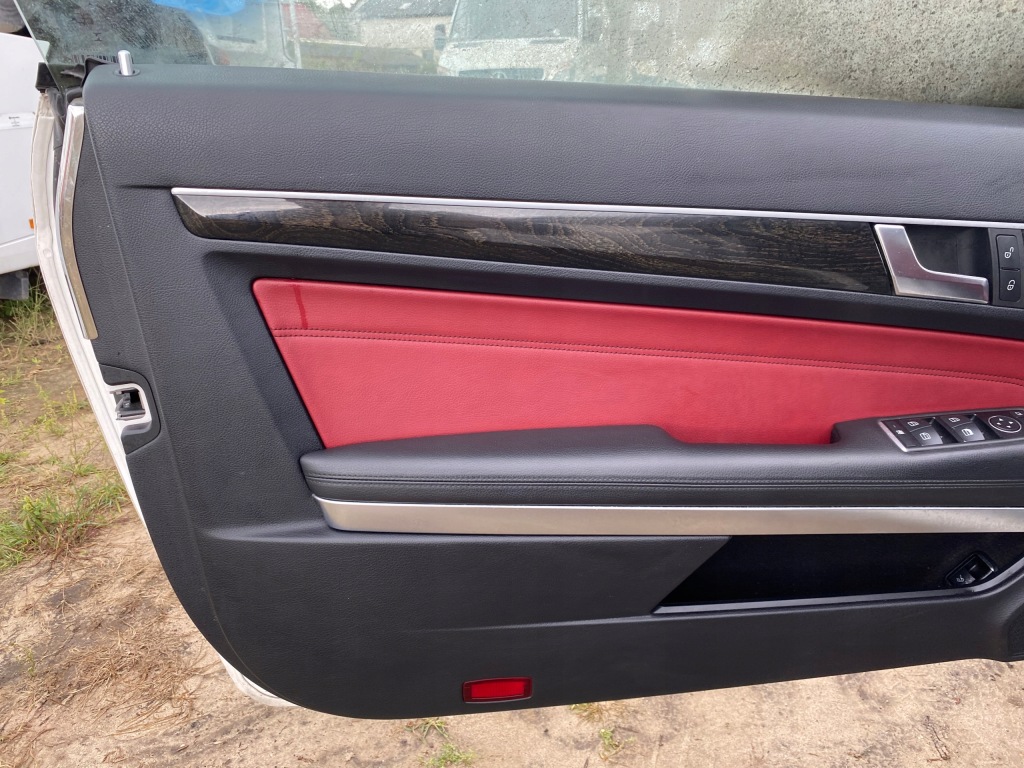 фото №15, W207 e400 c207 середина обивка czerwona amg сиденья заднее сиденье mercedes