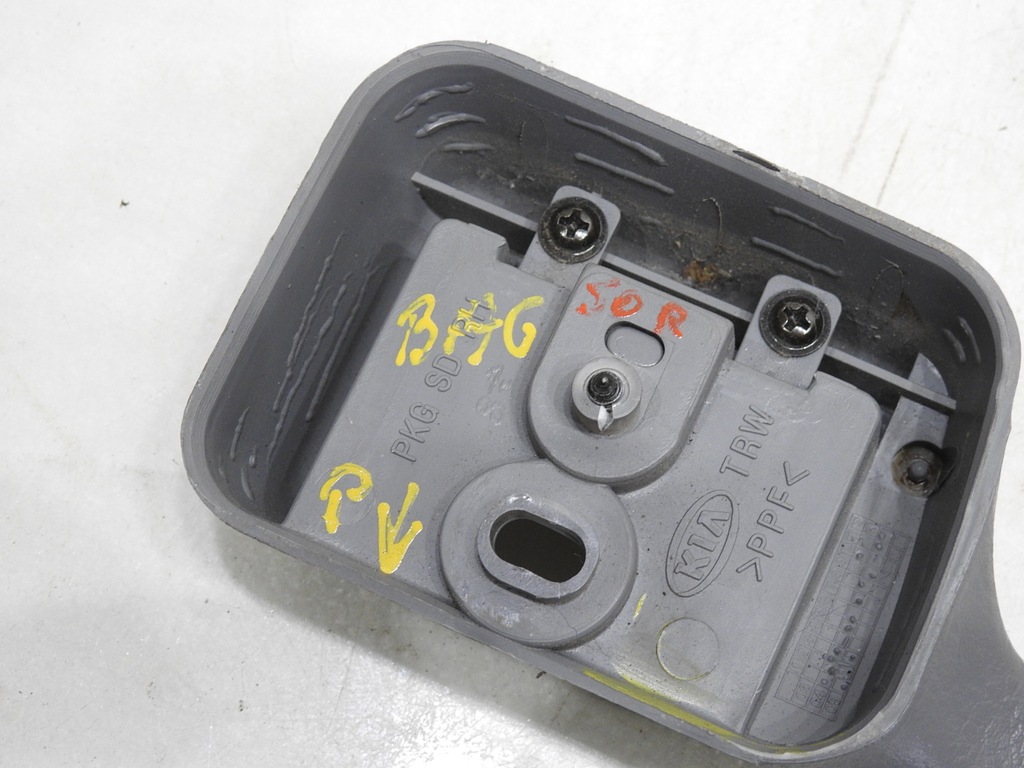 фото №6, Кронштейн кронштейн шторка правий задня kia sorento i