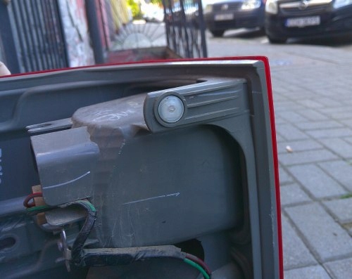 фото №8, Ford ranger iii 12- правая задняя лампа тонированная оригинал europa