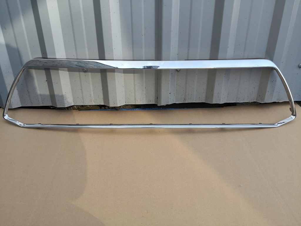 фото №1, Toyota highlander ii 07- хром бампер перед решётка радиатора