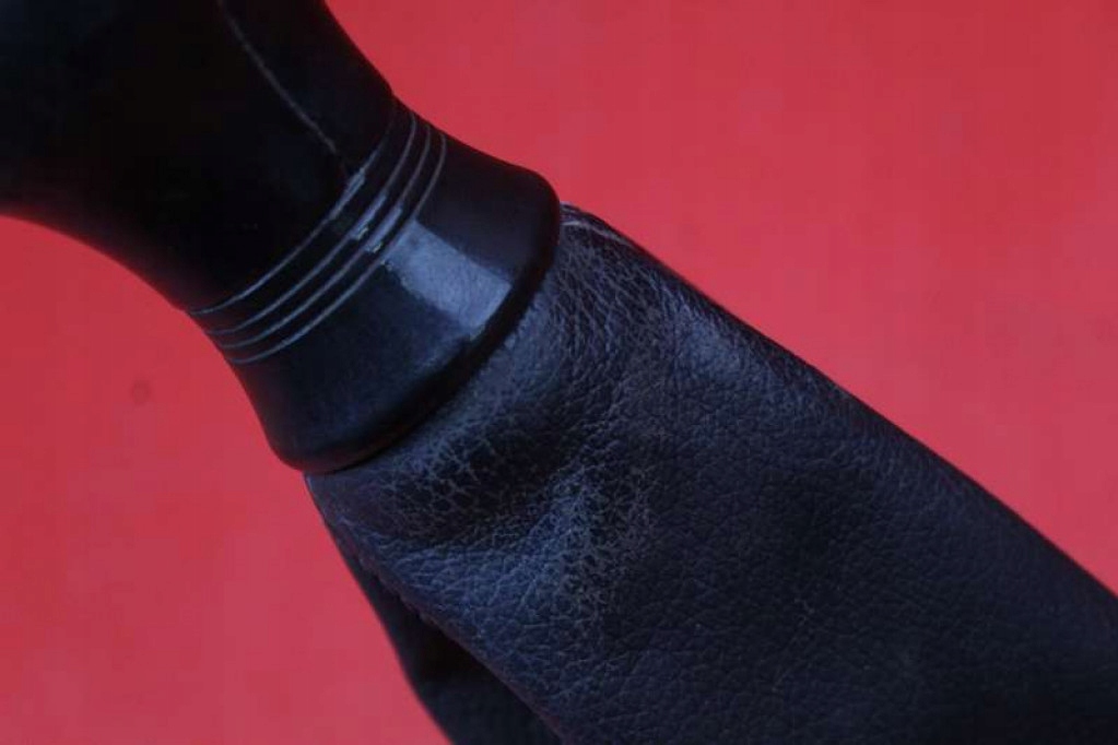 Кулиса  кулиса передач 5 передача 33530-0d040-b toyota yaris 3 3 1.0 vvti Недорого