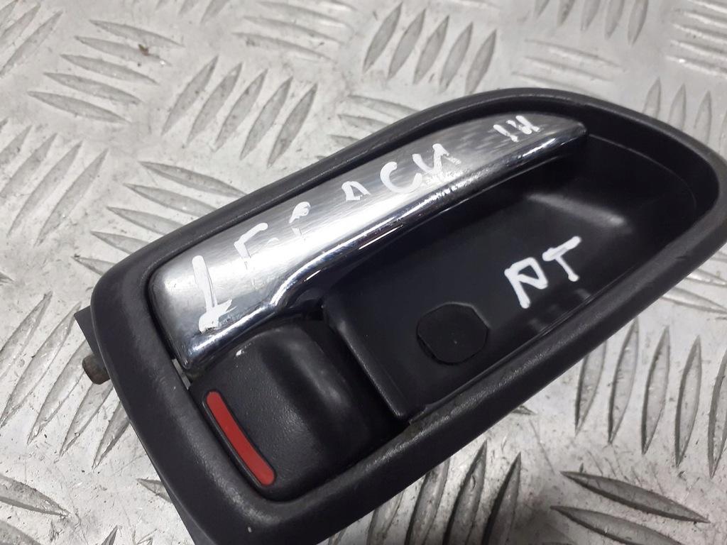 фото №3, Ручка правая задняя внутренняя subaru legacy iii