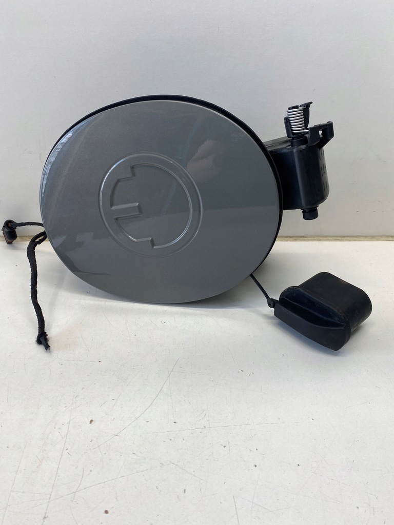 фото №1, Mini cooper f56 крышка разъём зарядки 7496248