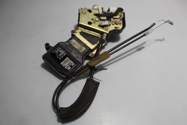 фото №4, Замок лівий задня двері mazda 6 i