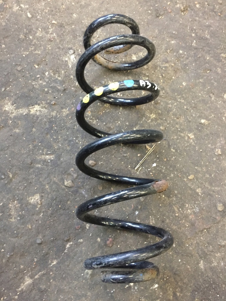 фото №1, Audi a3 8p пружина подвеска заднего задняя