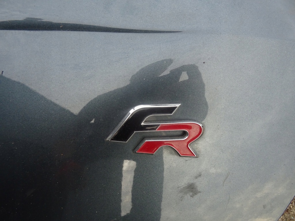 фото №1, Seat leon 3 ateca fr 2013-2020 эмблема задняя оригинал